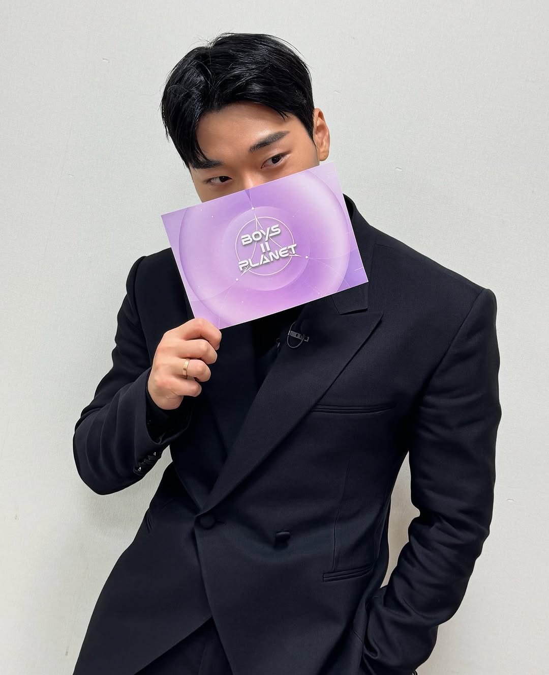 A moment captured by San (ATEEZ)'s fan
