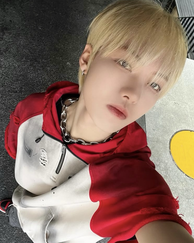 Recent activity shot of Junghoon (Xikers)