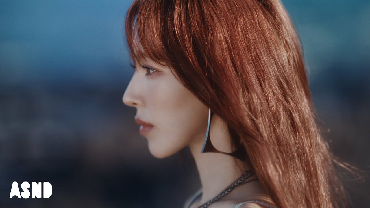 Behind-the-scenes cut of Wendy (Red Velvet)