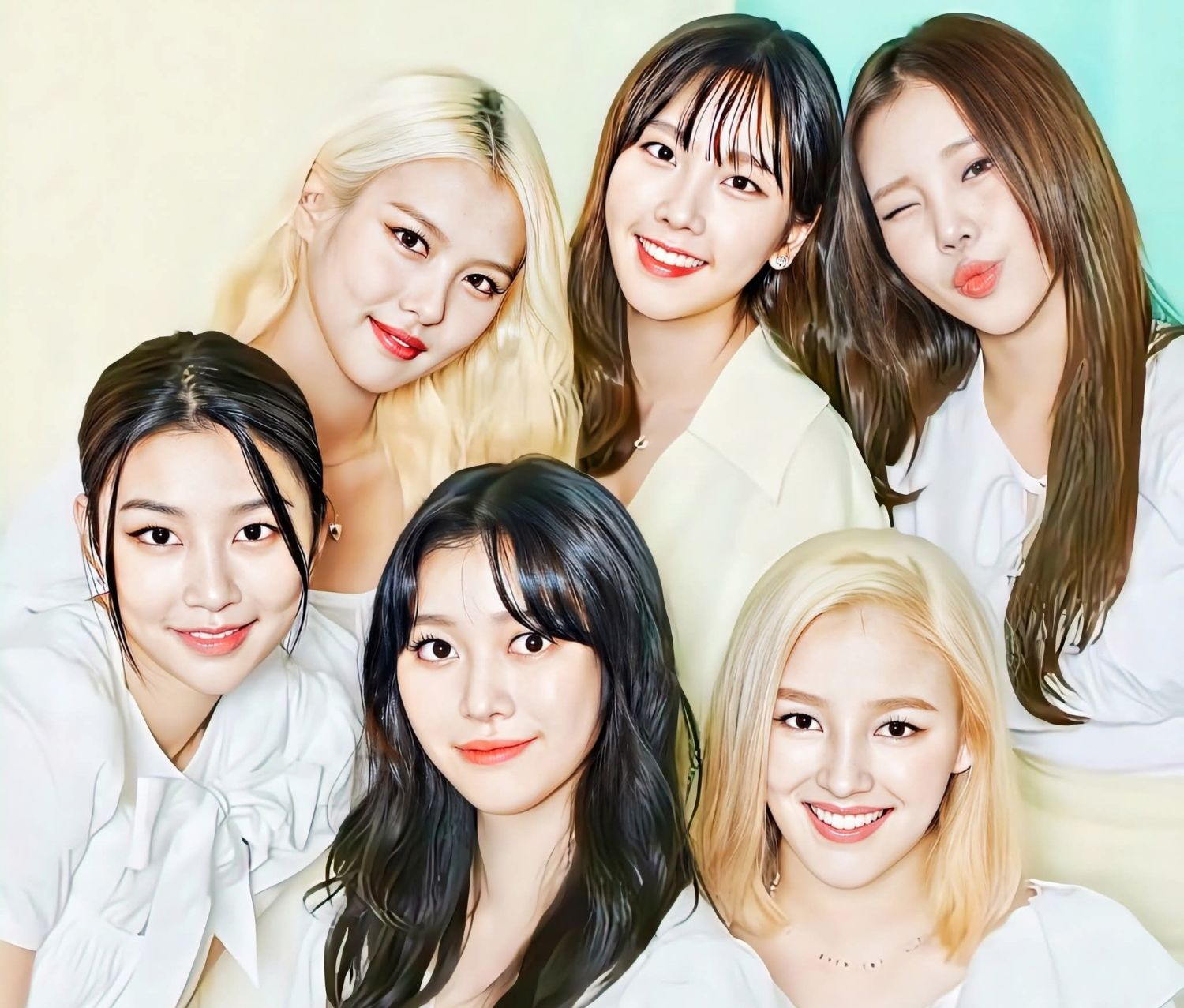 Latest photo of MOMOLAND