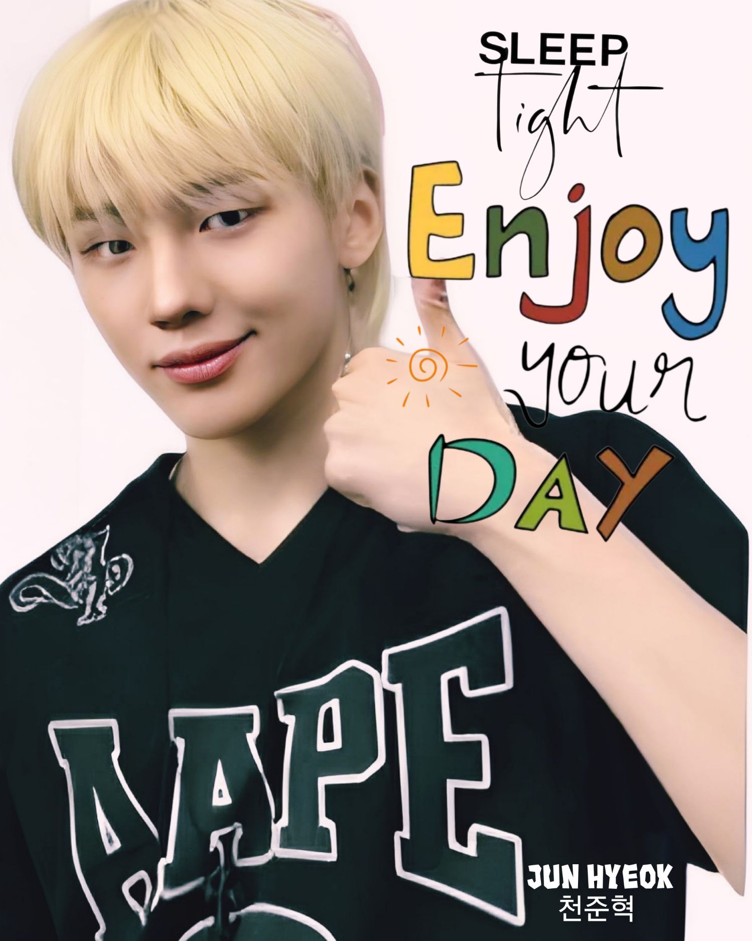 Behind-the-scenes cut of Junhyeok (TNX)