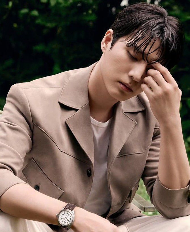 Latest photo of Young K (DAY6)