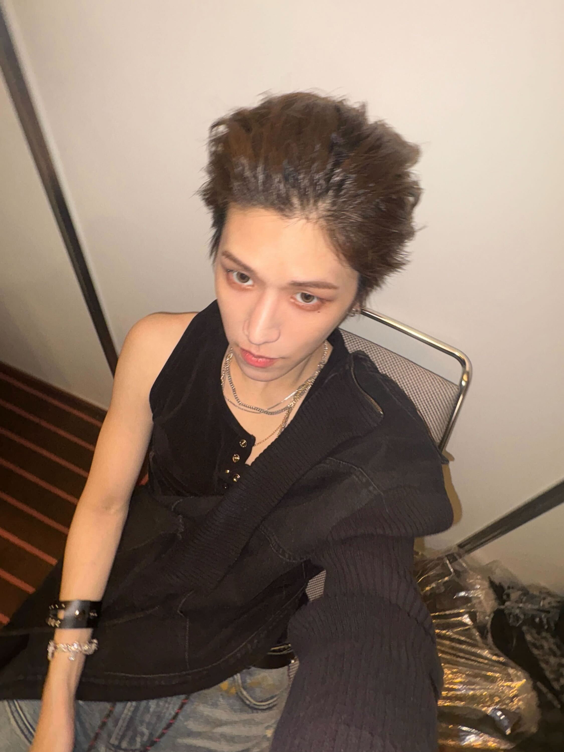 Behind-the-scenes cut of Riwoo (BOYNEXTDOOR)