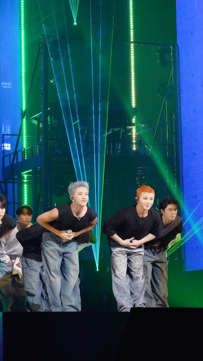 The most beloved wallpaper among Woozi (SEVENTEEN)'s fans