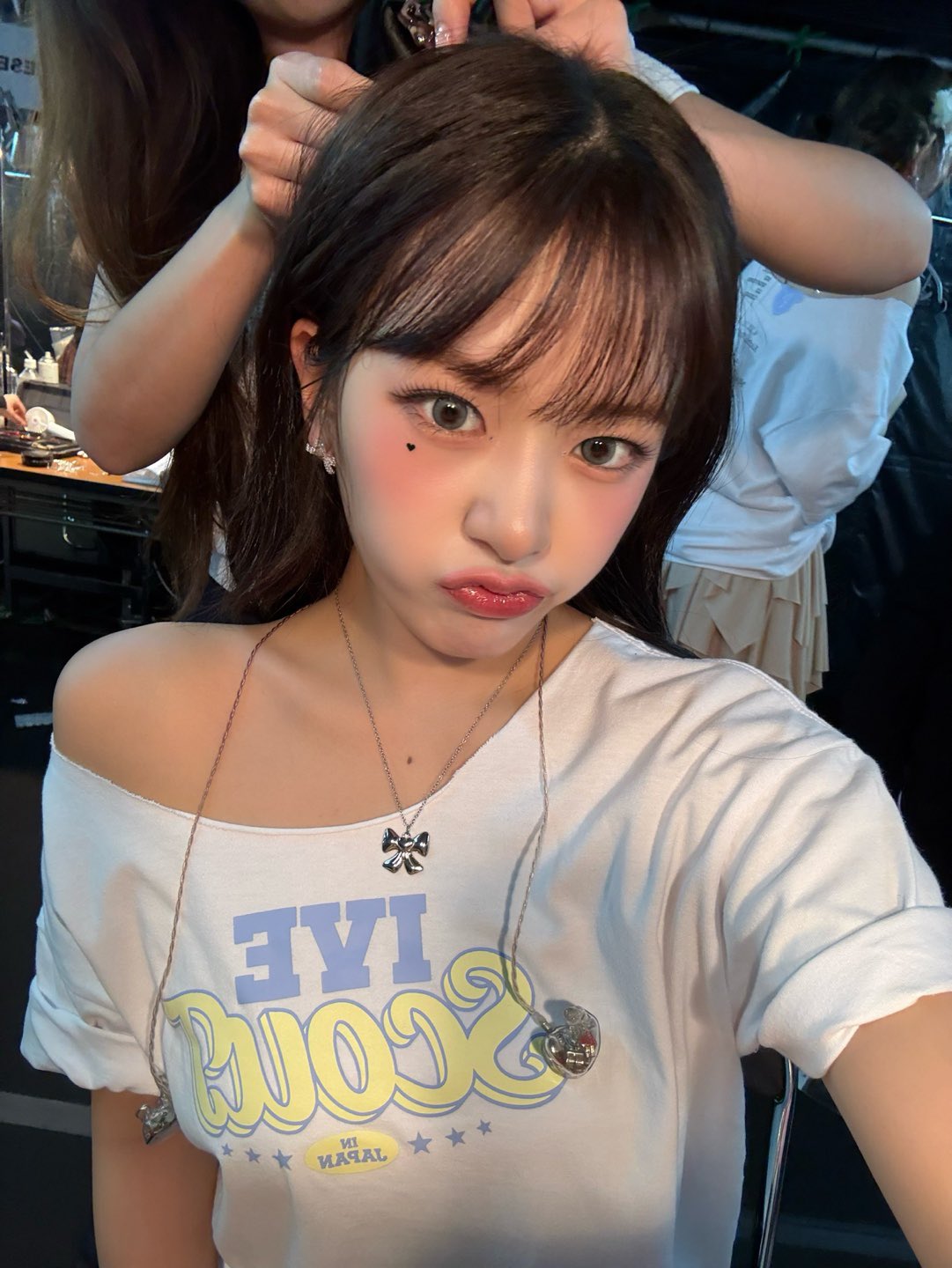 A moment captured by An Yujin (IVE)'s fan
