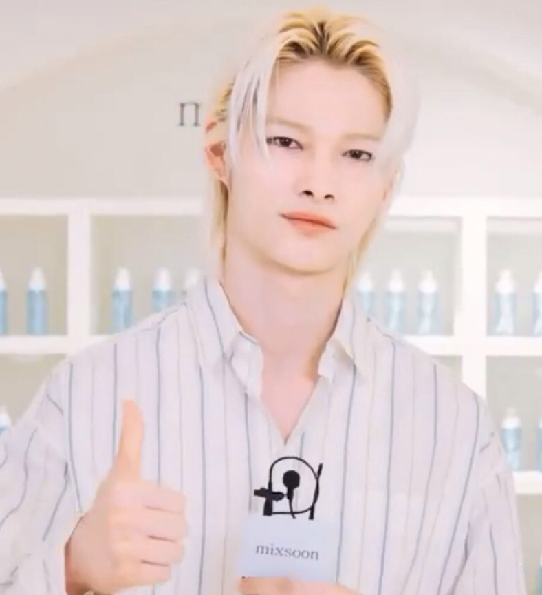 NI-KI (ENHYPEN)的最新照片