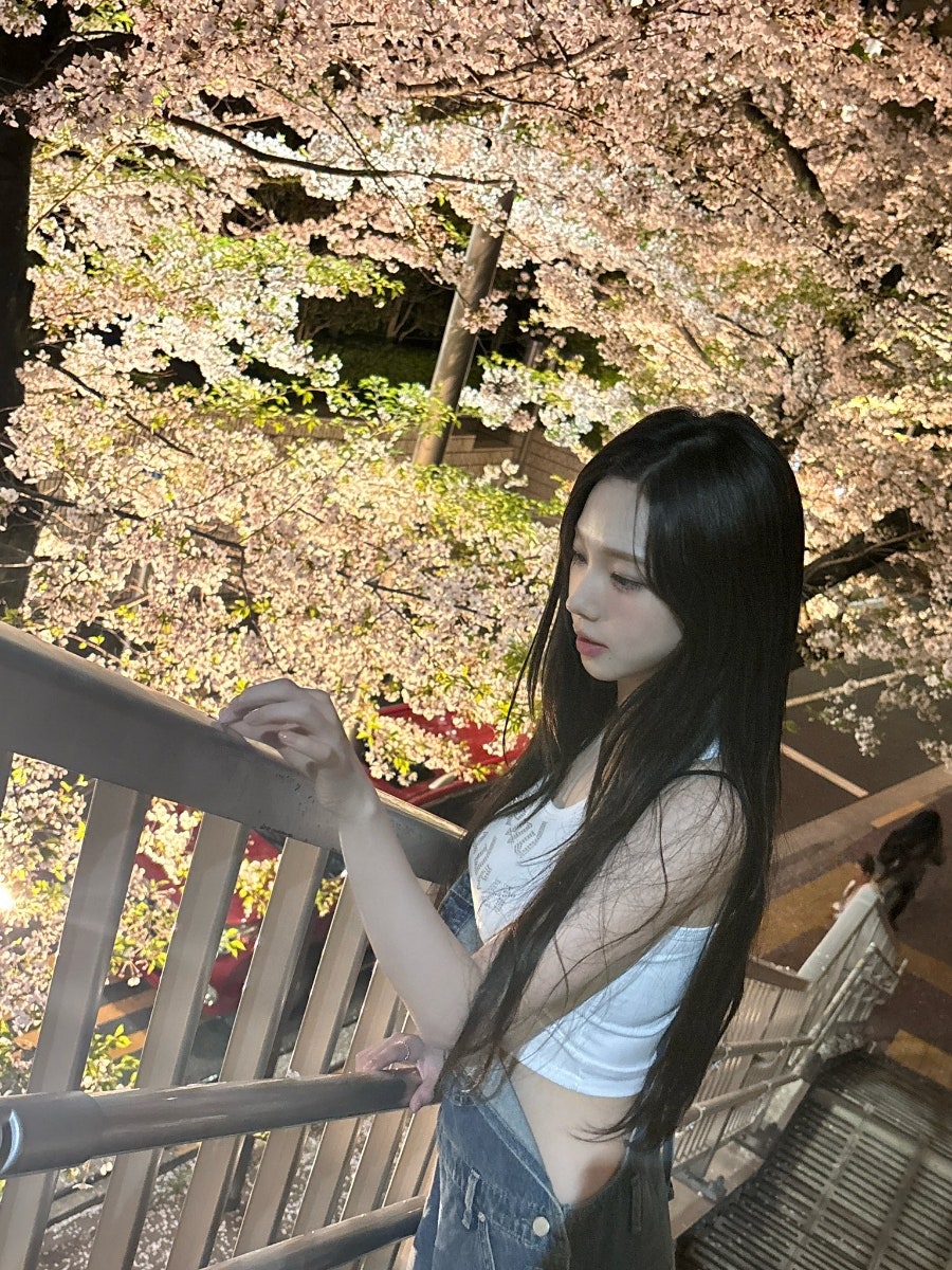 Foto terbaru Karina (aespa)