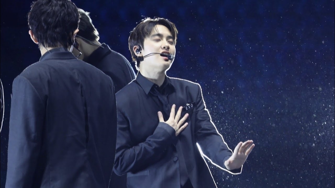 Behind-the-scenes cut of D.O. (EXO)