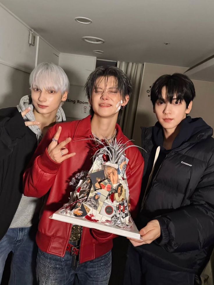 TOMORROW X TOGETHER的幕後花絮