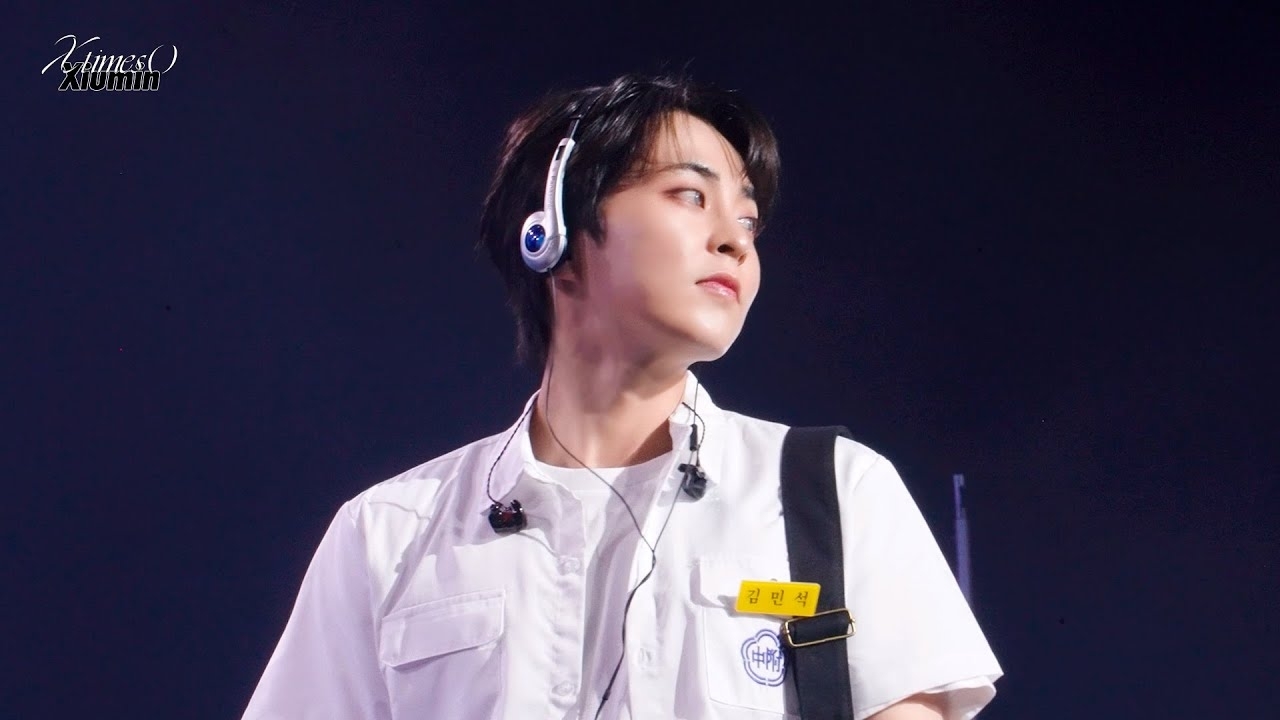 시우민 (EXO)의 비하인드 컷