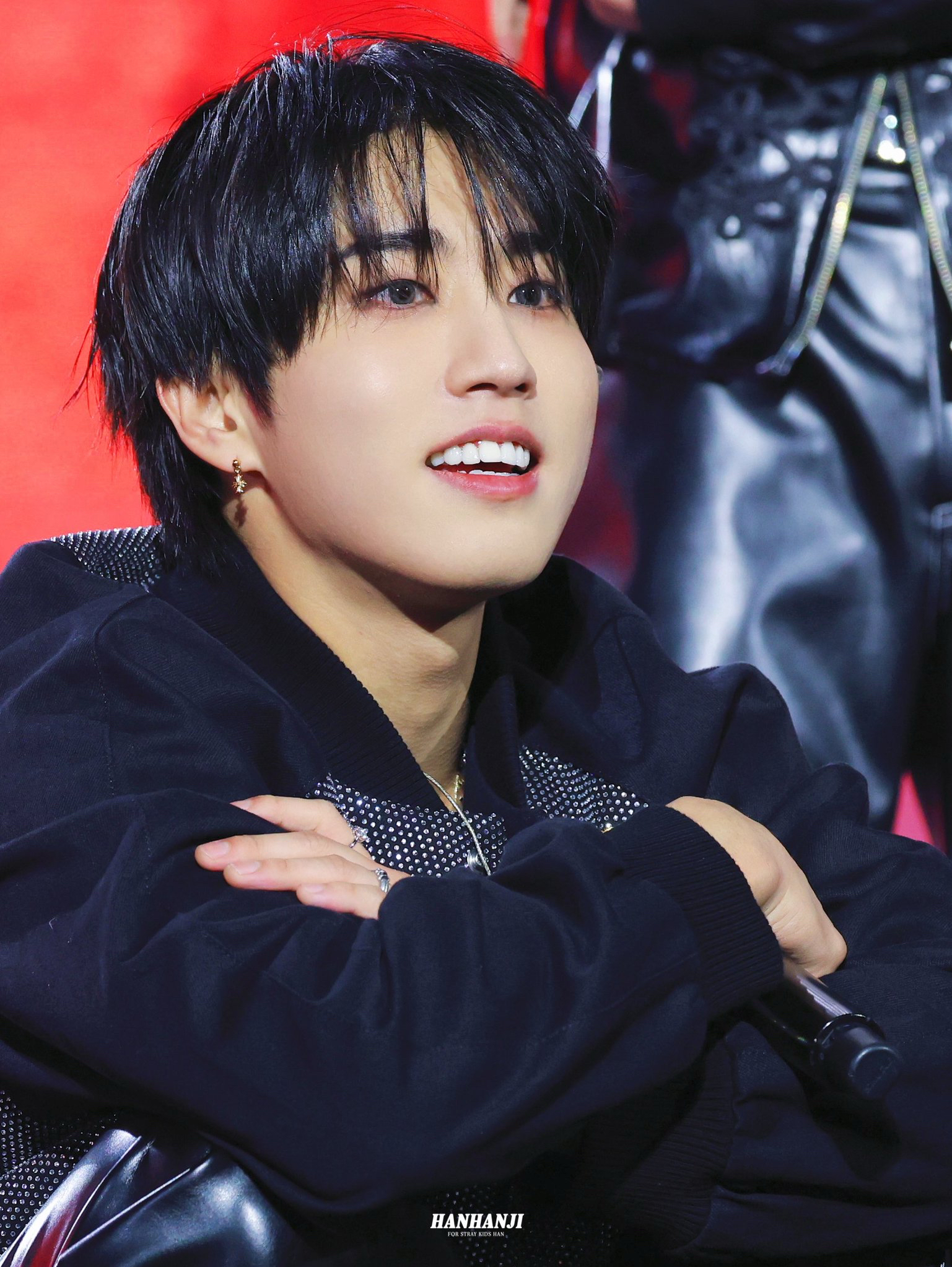 Latest photo of HAN (Stray Kids)