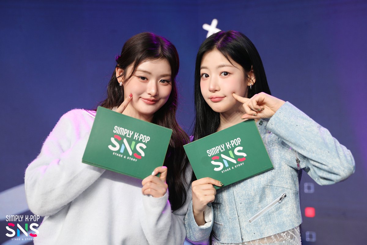 Latest photo of FIFTY FIFTY