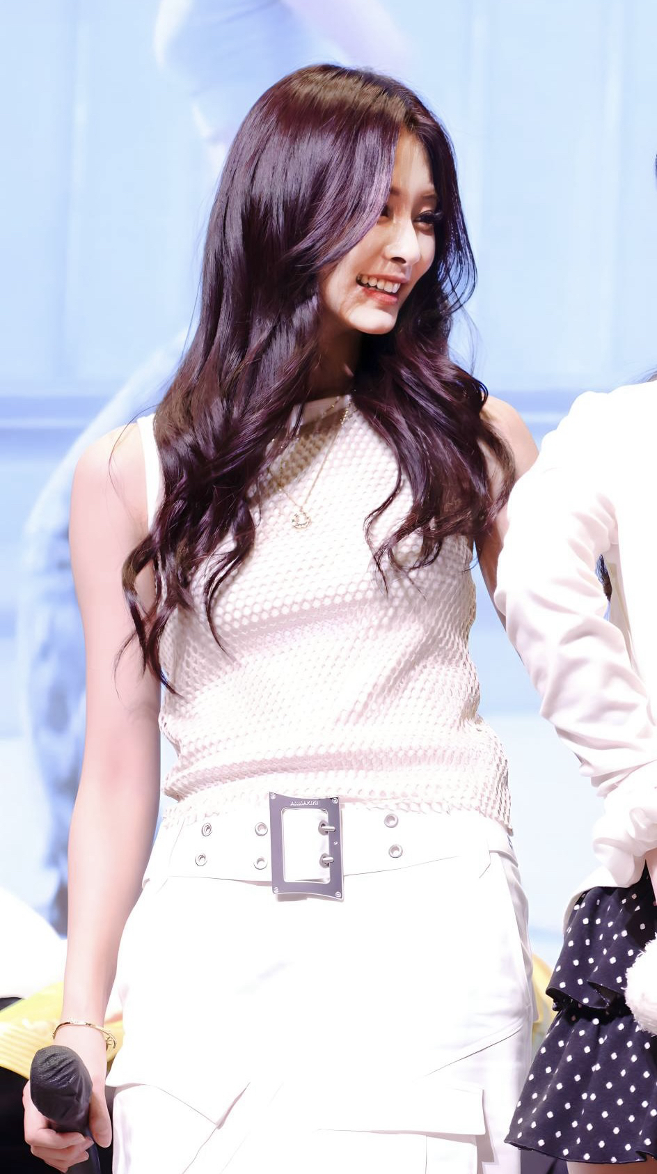 Fandom-recommended wallpaper image of Tzuyu (TWICE)