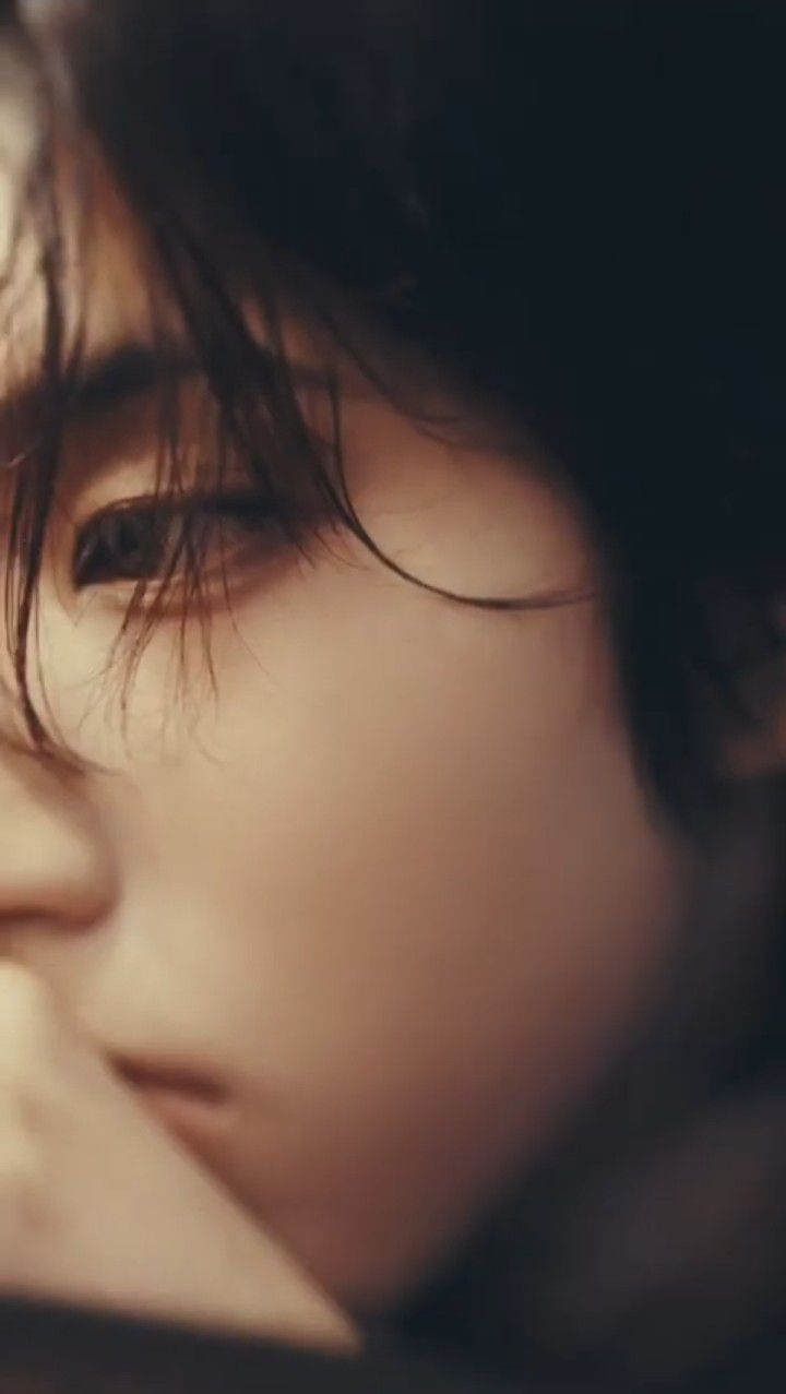 Latest photo of HAN (Stray Kids)