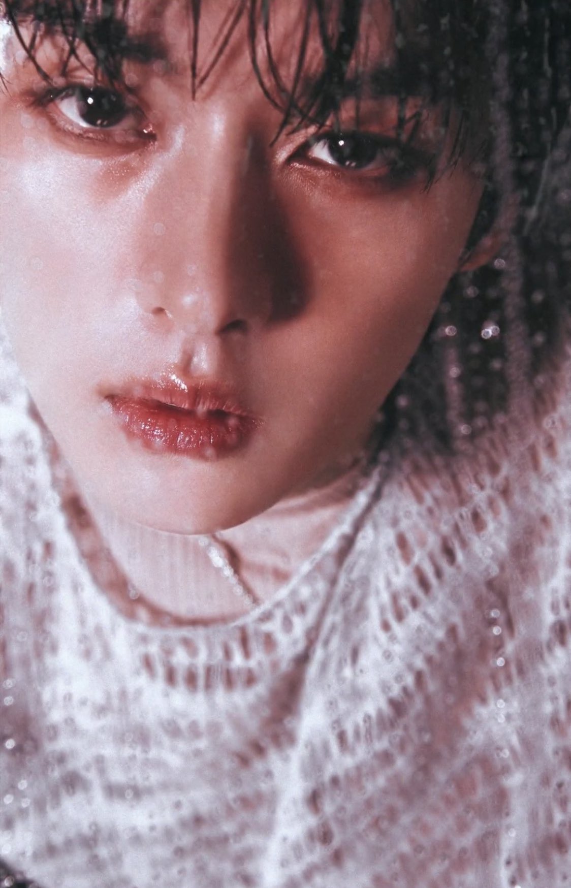 Latest photo of Lee Know (Stray Kids)