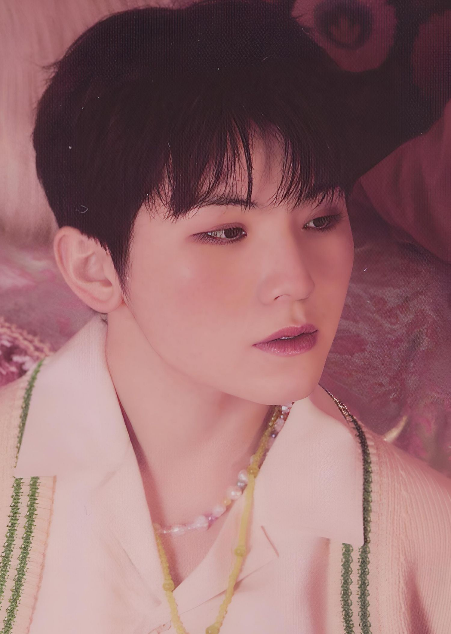 Latest photo of Woozi (SEVENTEEN)