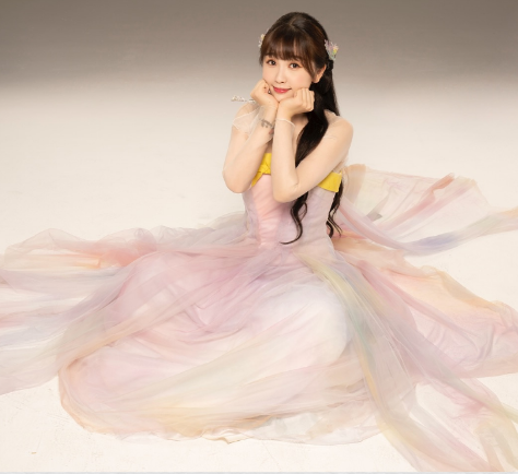 Behind-the-scenes cut of Esther Yu