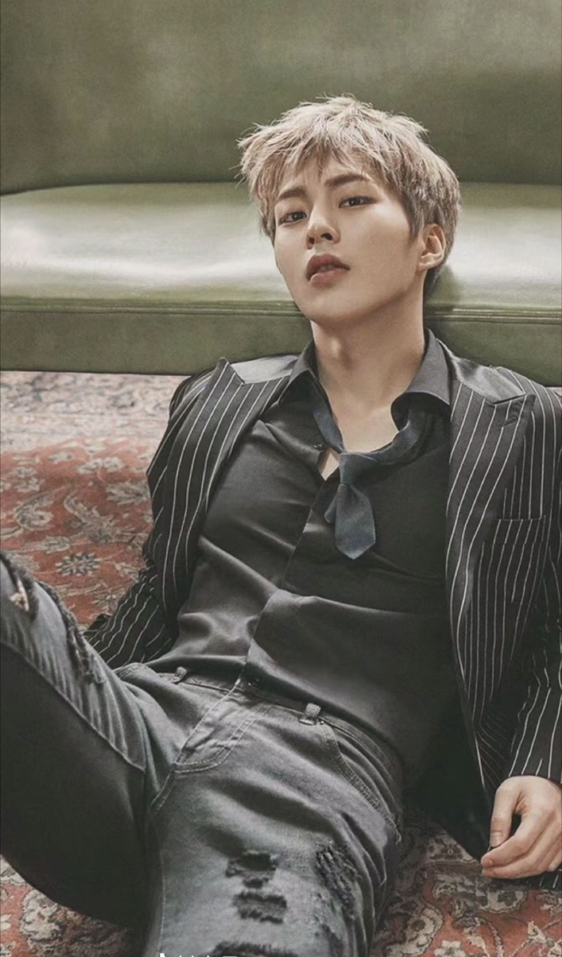 A heartfelt wallpaper shared by Xiumin (EXO)'s fans