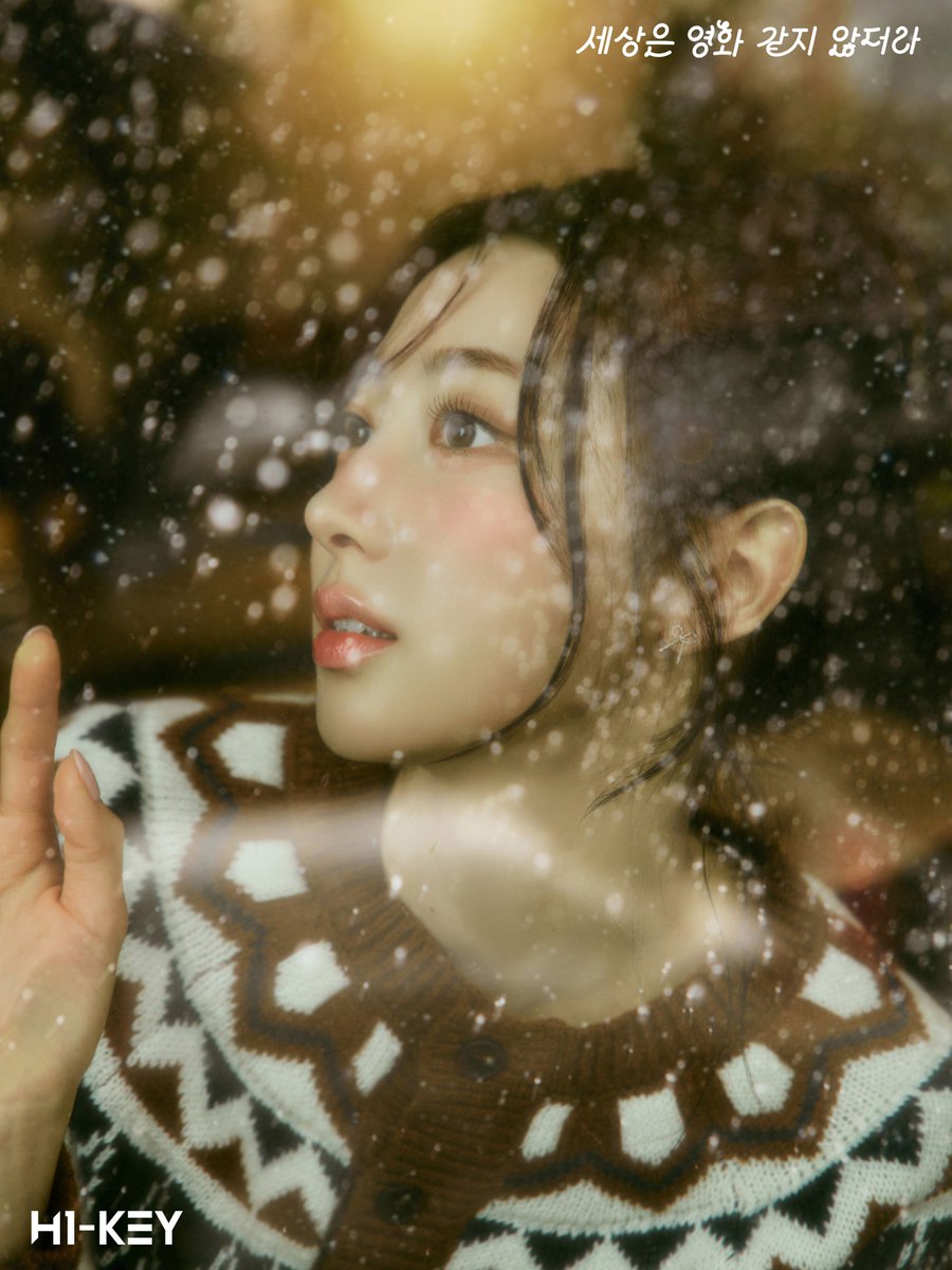 A moment captured by H1-KEY's fan