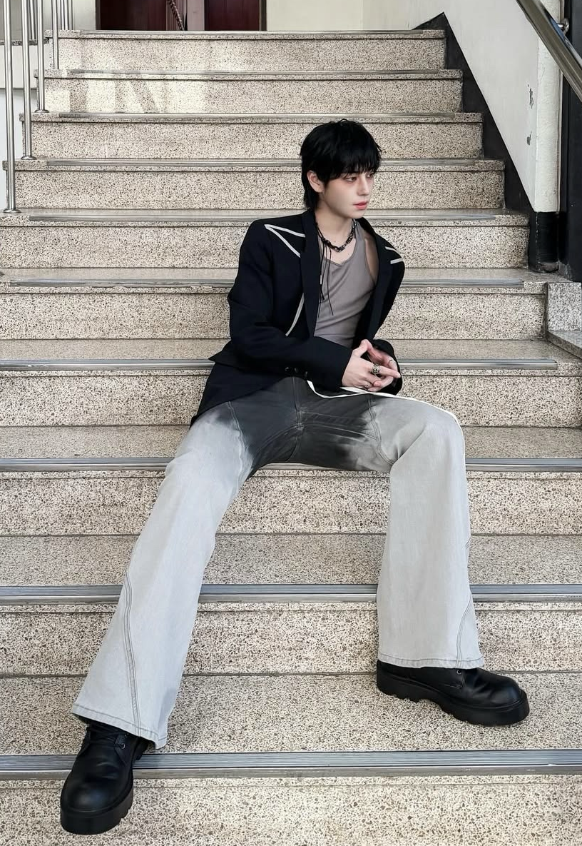 Behind-the-scenes cut of Taki (&TEAM)