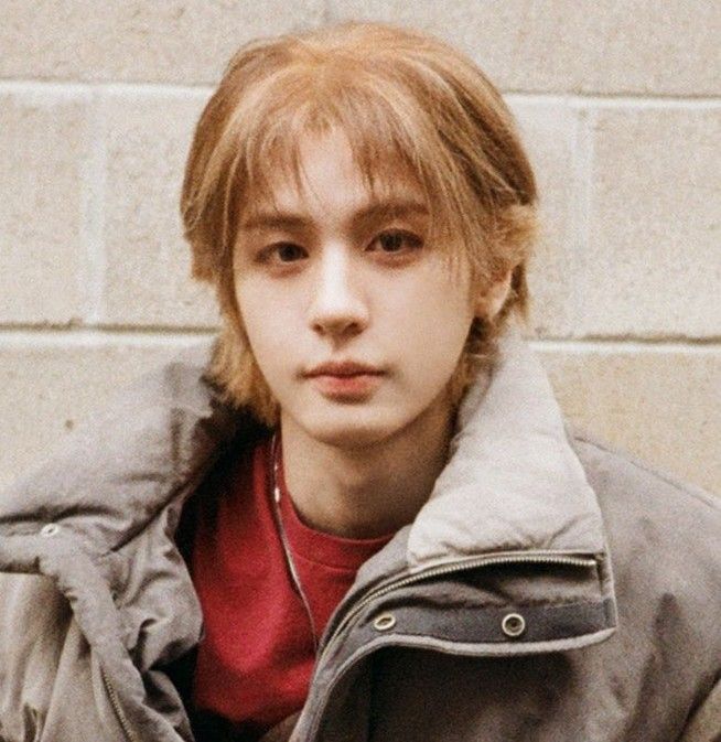 Recent activity shot of Leehan (BOYNEXTDOOR)