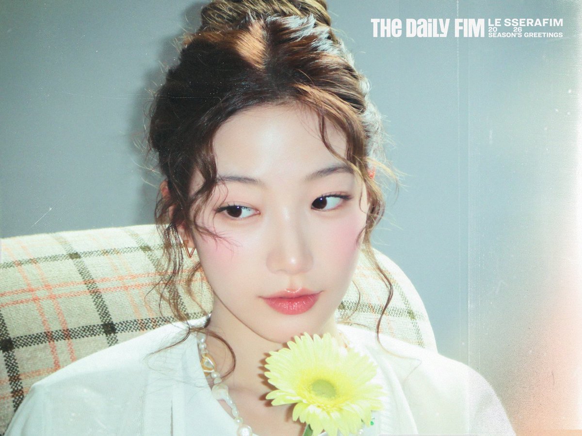 Latest photo of LE SSERAFIM