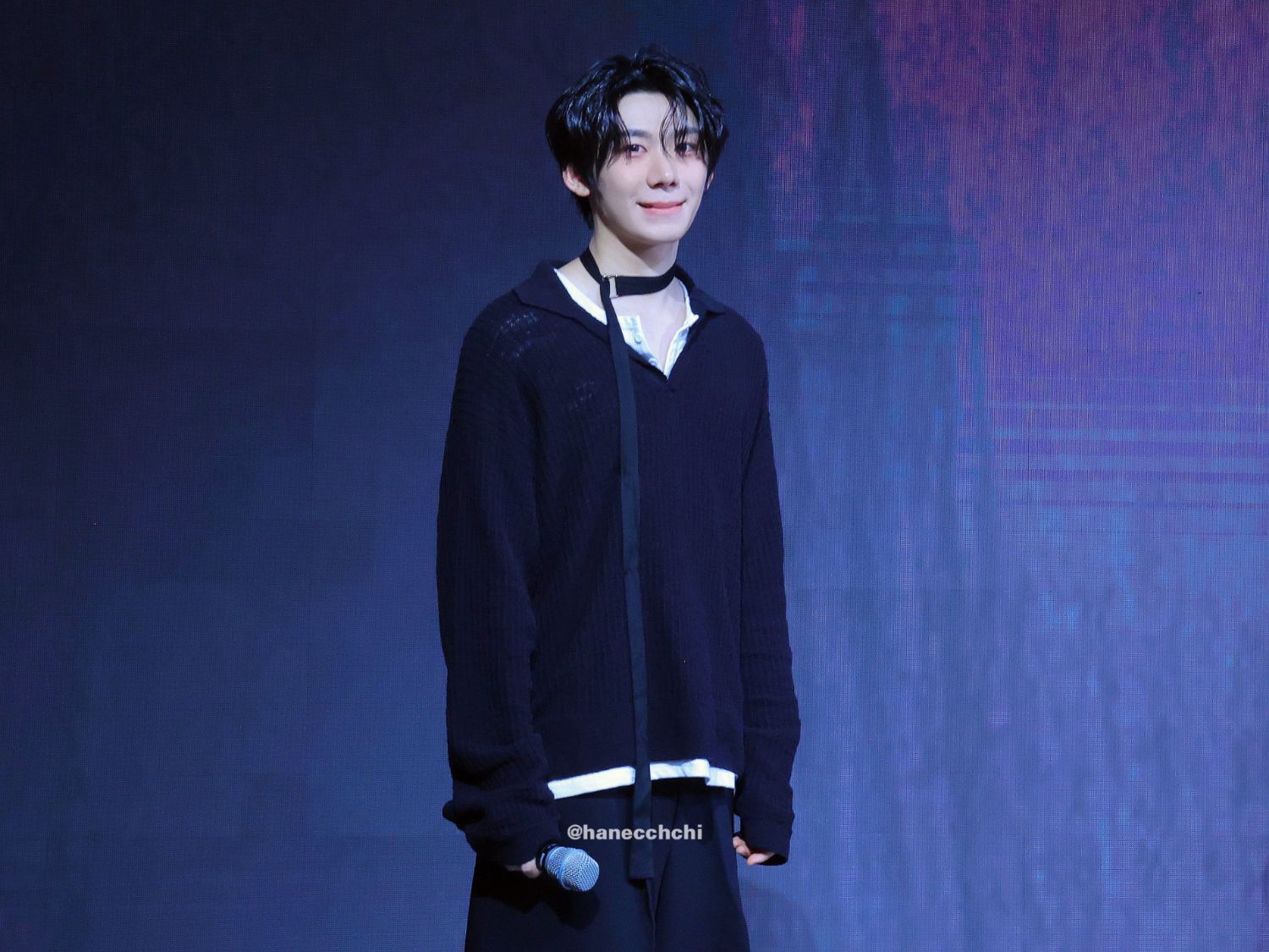 Behind-the-scenes cut of Park Han (AHOF)