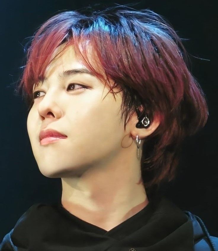 Latest photo of G-DRAGON (BIGBANG)