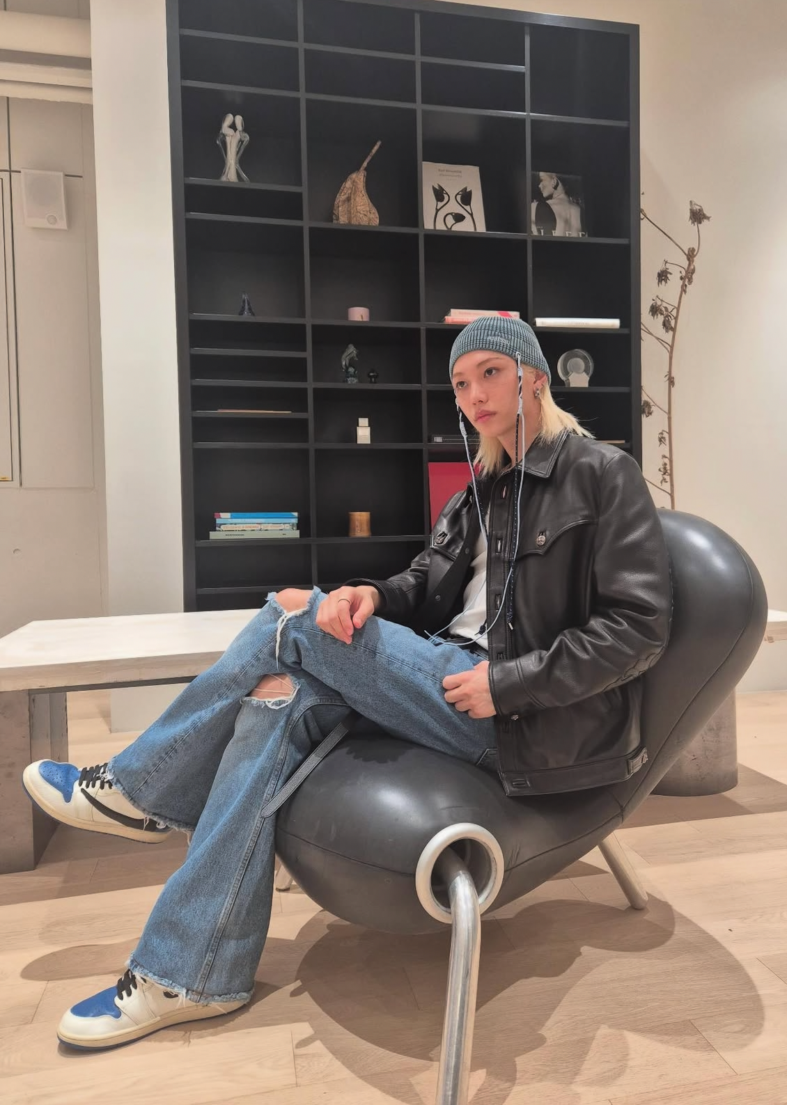 Latest photo of Felix (Stray Kids)
