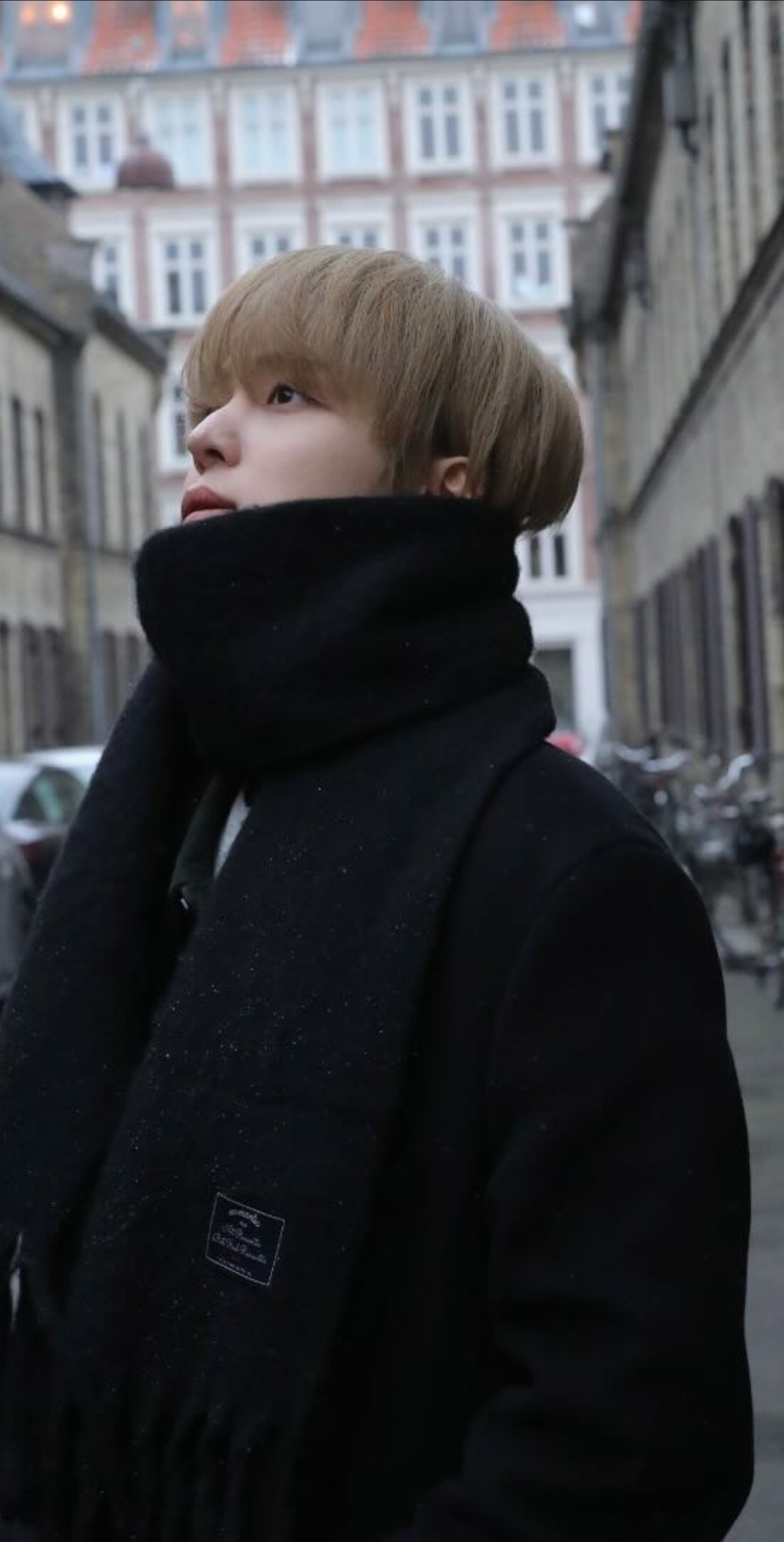 A heartfelt wallpaper shared by Yunho (ATEEZ)'s fans