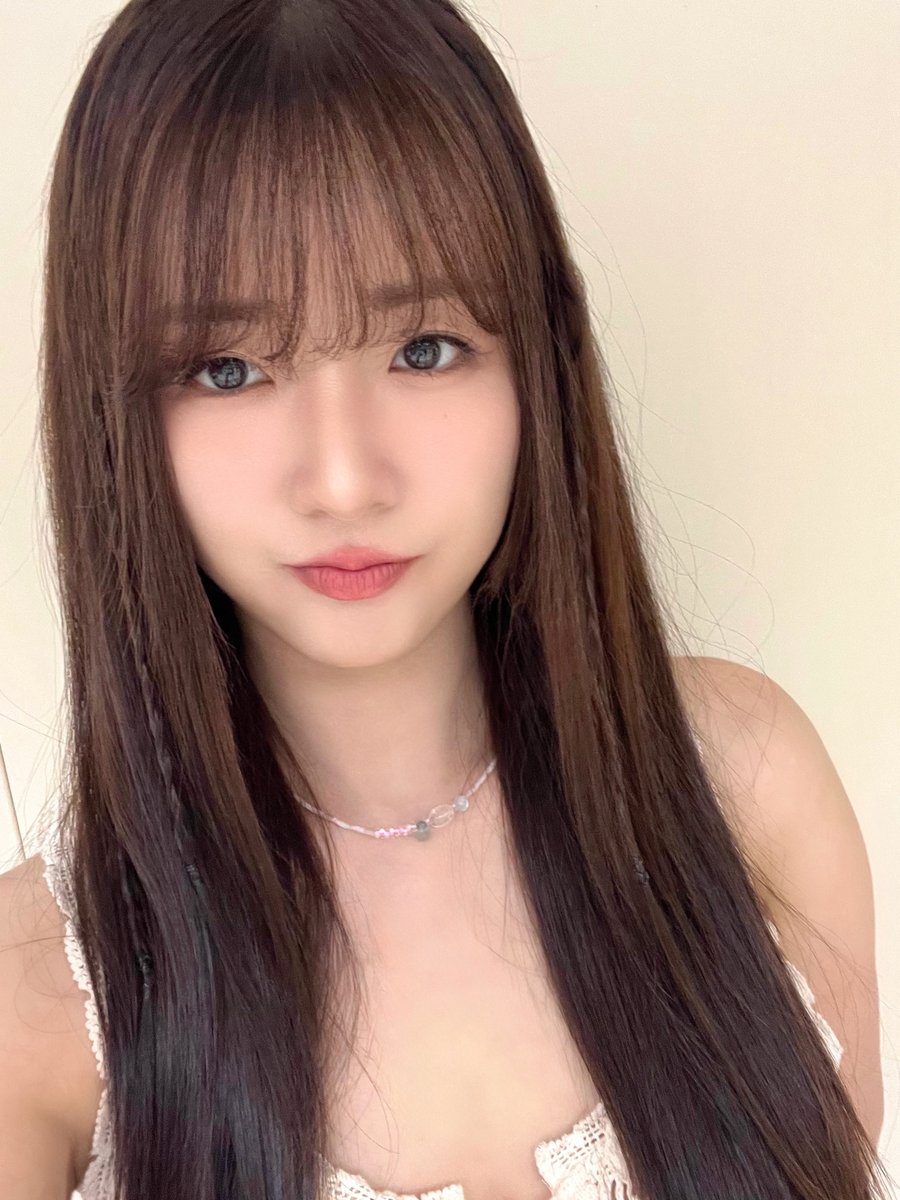 Foto aktivitas terbaru Apink