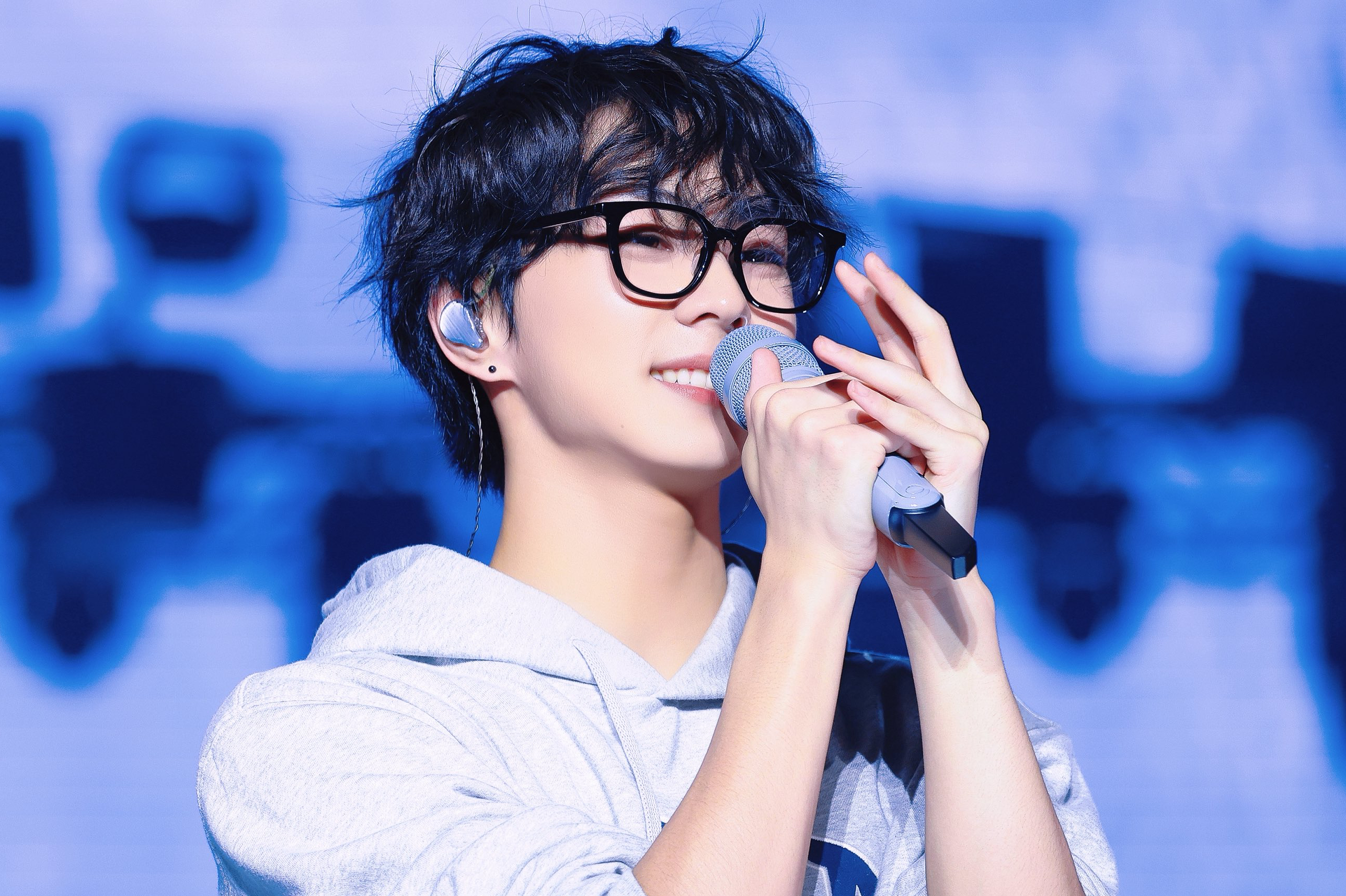 Recent activity shot of Jungwon (ENHYPEN)