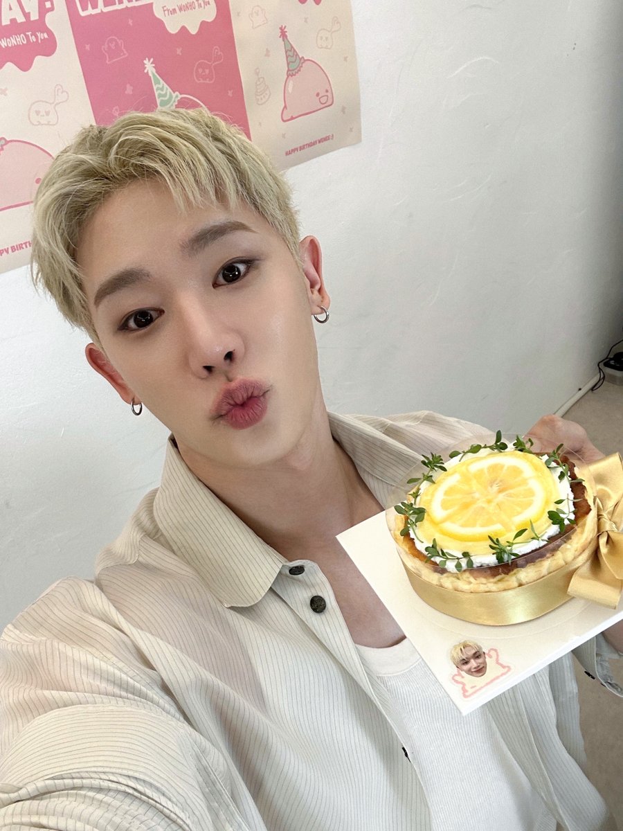 Latest photo of Wonho