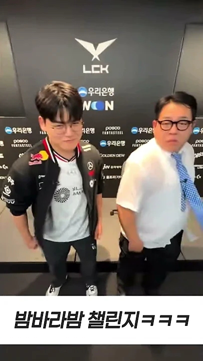 Today's most popular wallpaper in the Kang Daniel community