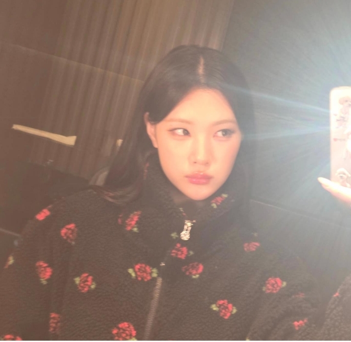 Feed komunitas K-pop terpanas hari ini