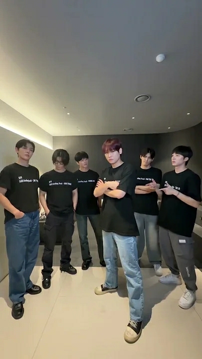 Recent activity shot of Chani (SF9)