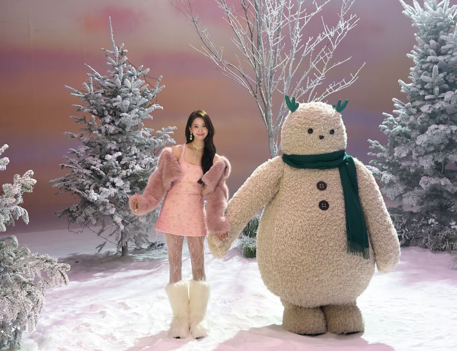 A moment captured by Yoona (Girls' Generation)'s fan