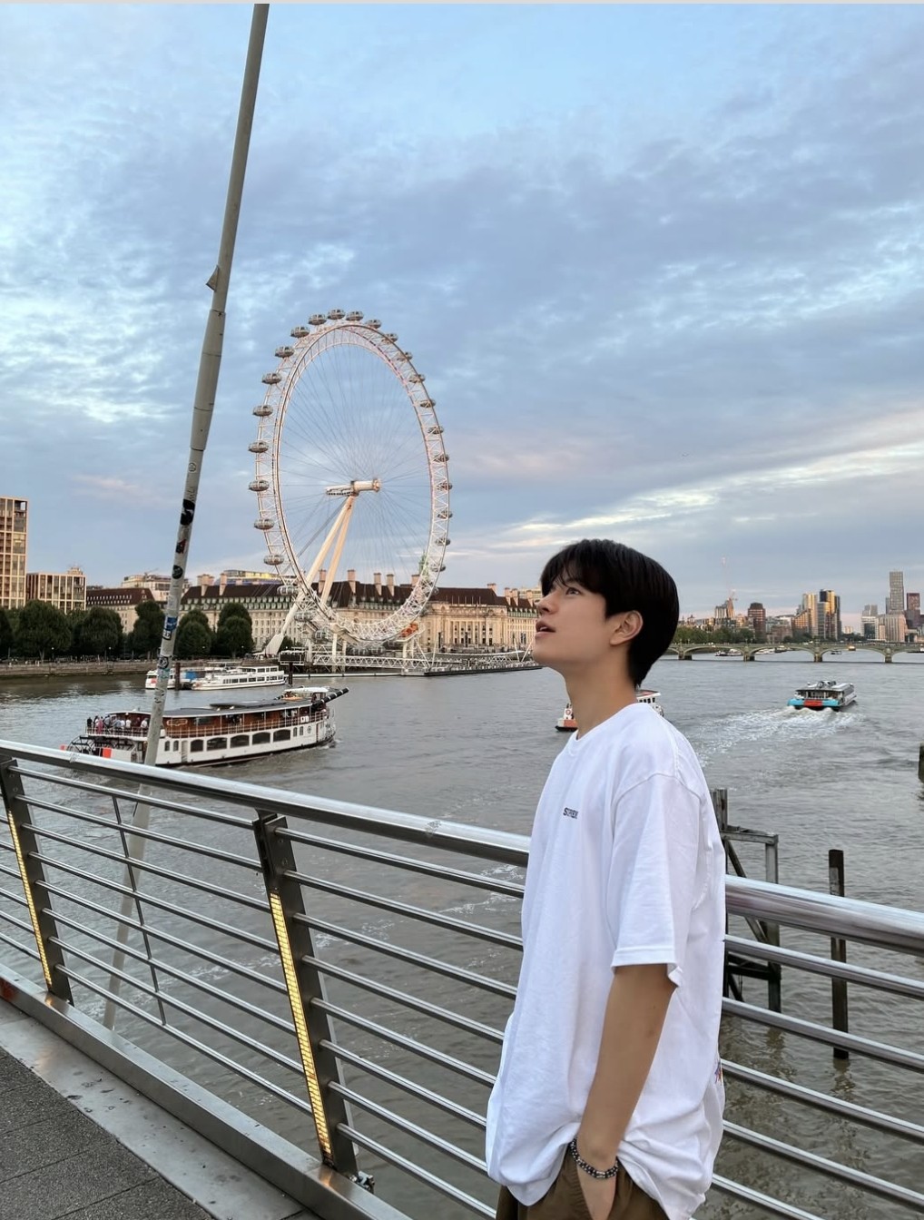 Behind-the-scenes cut of Seungmin (Stray Kids)