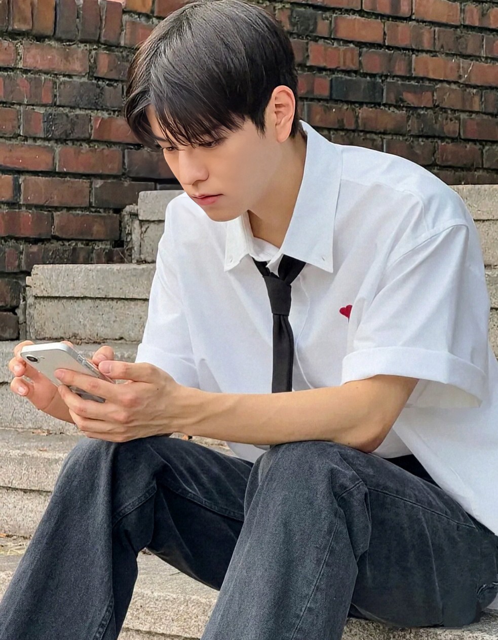 Behind-the-scenes cut of Seungmin (Stray Kids)