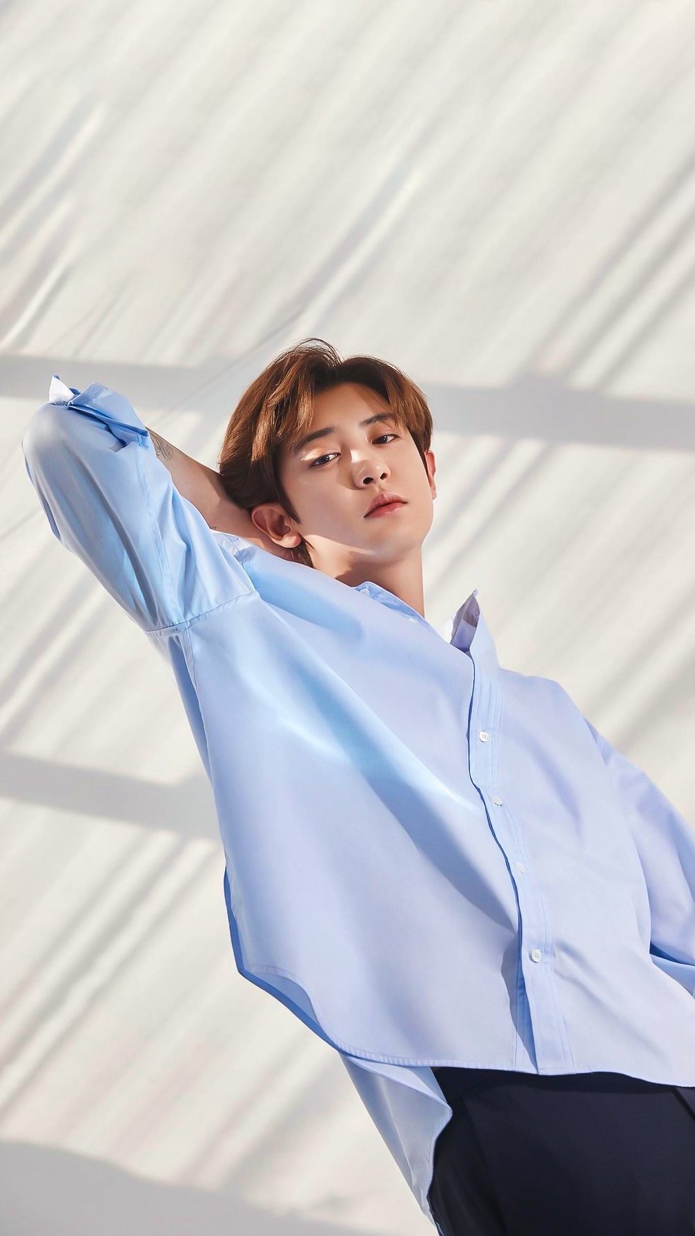 찬열 (EXO)의 비하인드 컷