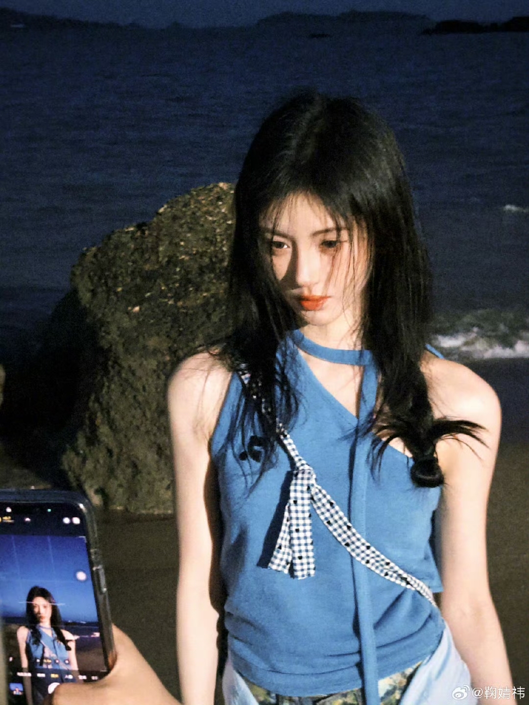 Behind-the-scenes cut of Ju Jingyi