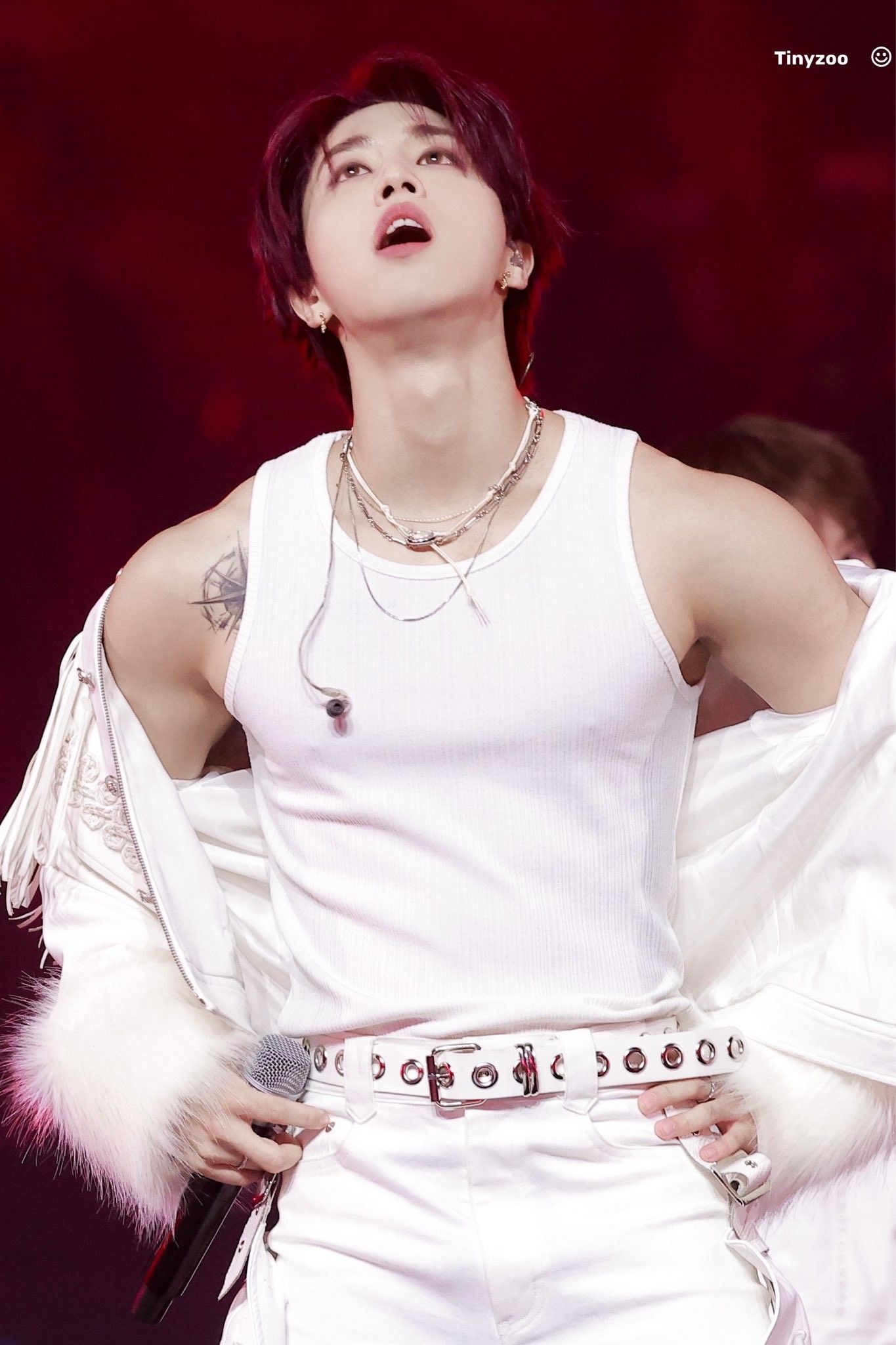 Behind-the-scenes cut of HAN (Stray Kids)