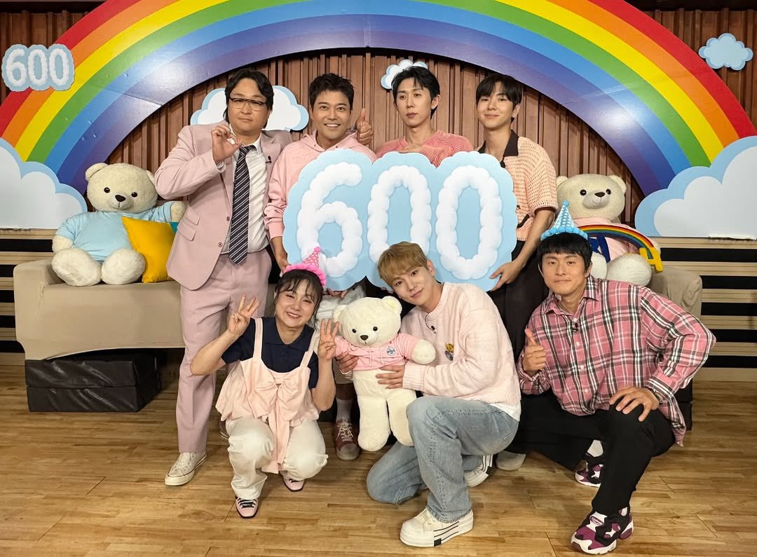 A moment captured by Key (SHINee)'s fan