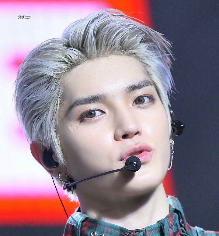 泰容 (NCT 127)的幕后花絮