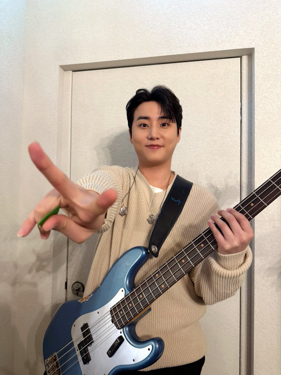 A moment captured by DAY6's fan