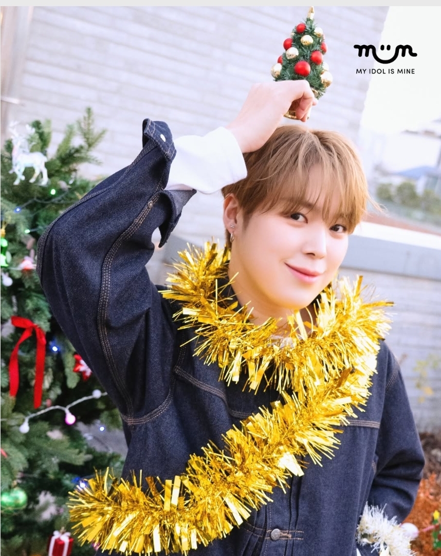 Recent activity shot of Yeonho (VERIVERY)