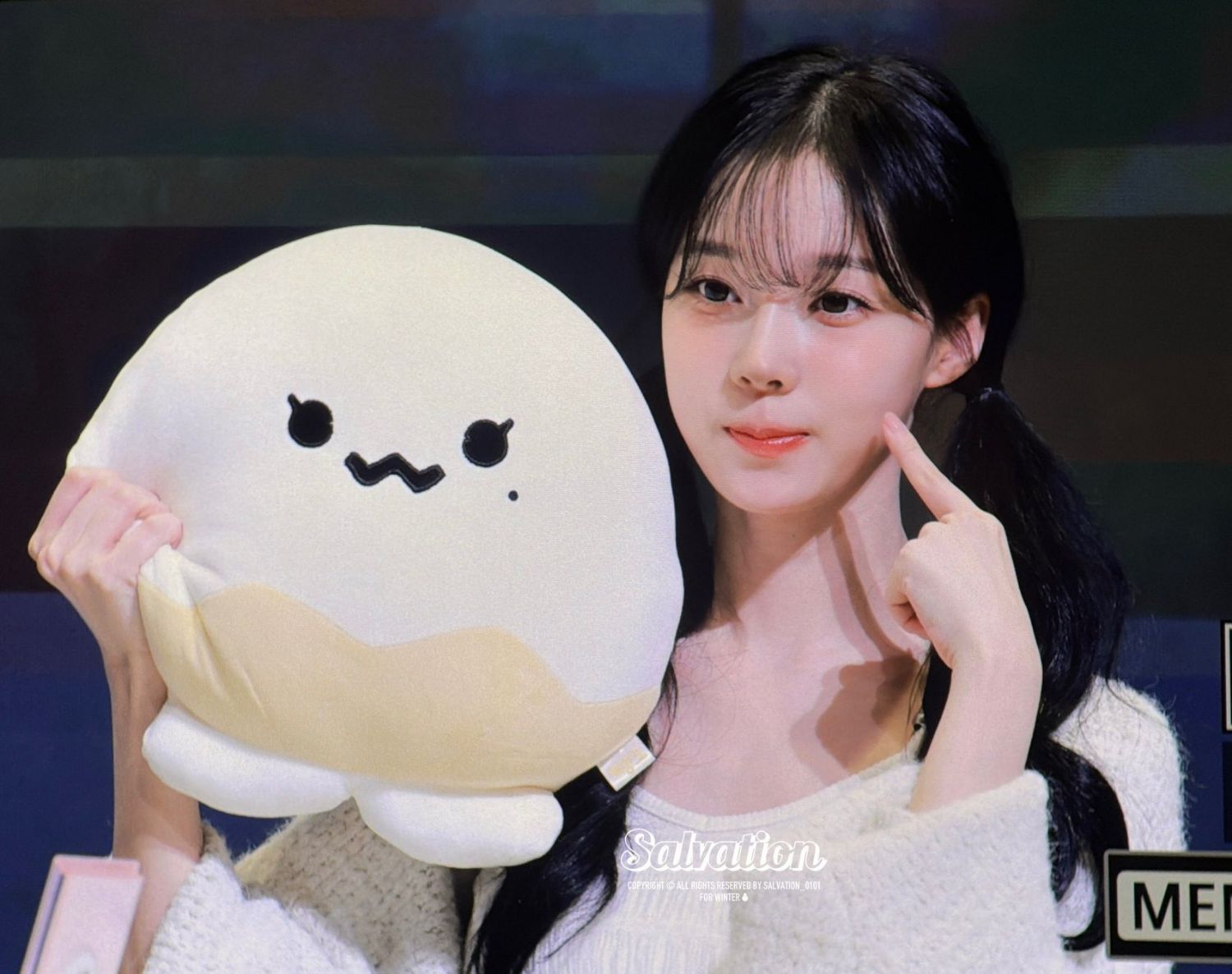 Winter (aespa)的最新照片