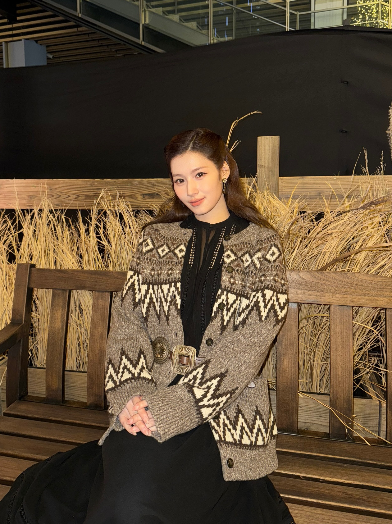 Momen yang diabadikan oleh penggemar Sana (TWICE)