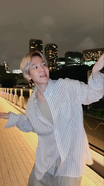 A moment captured by EXO's fan