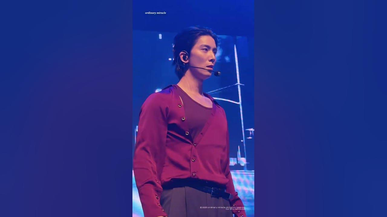 Latest photo of Hwiyoung (SF9)